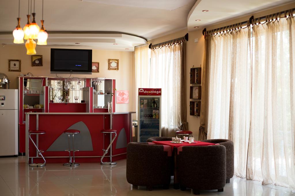 סמרקנד Advantage Hotel מראה חיצוני תמונה