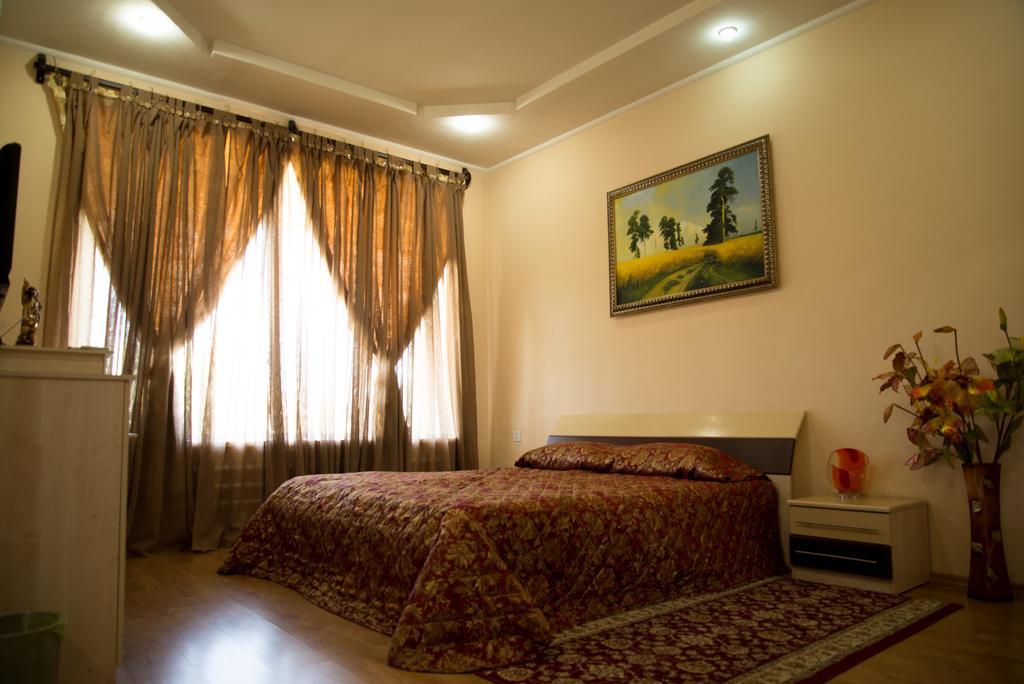 סמרקנד Advantage Hotel חדר תמונה